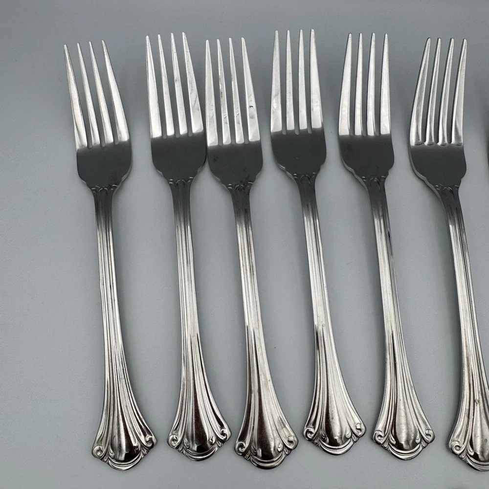 19 Piece Wallace RESPLENDENCE 18/10 Stainless‎ Flatware Fork Knife